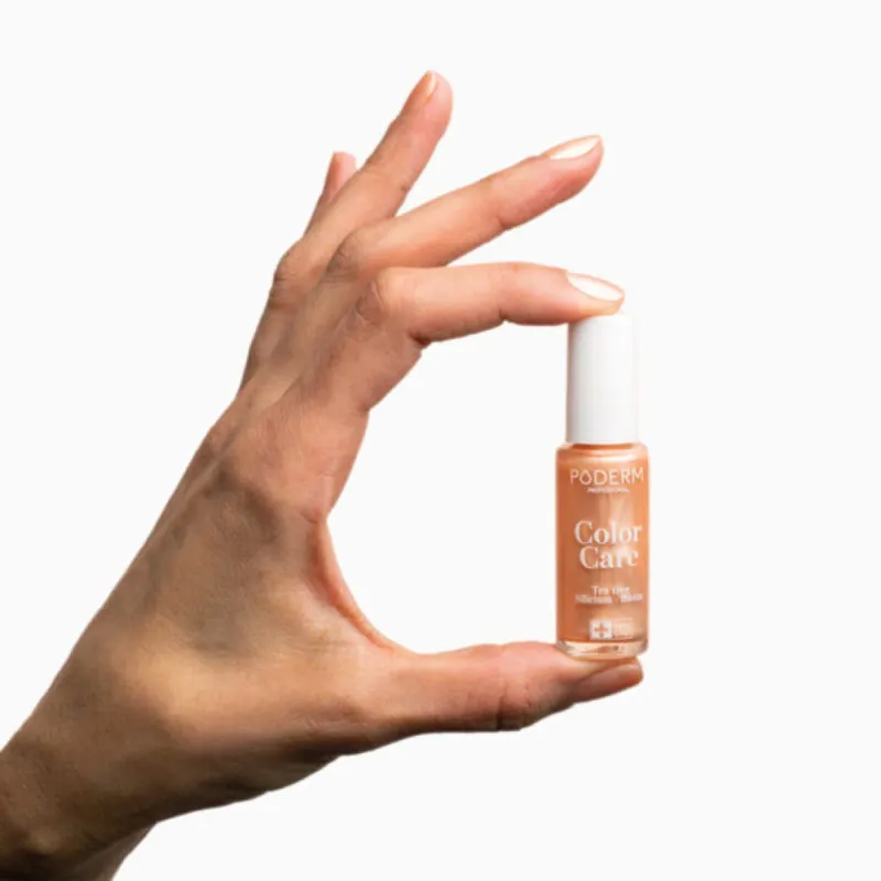 Poderm Vernis Color Care Mycose de l'Ongle 8ml -Or Brillant Poderm Vernis Color Care Mycose de l'Ongle 8ml -Or Brillant