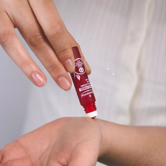 Puressentiel Anti-Pique Roller Multi-Apaisant Bio visuel Puressentiel Anti-Pique Roller Multi-Apaisant Bio visuel