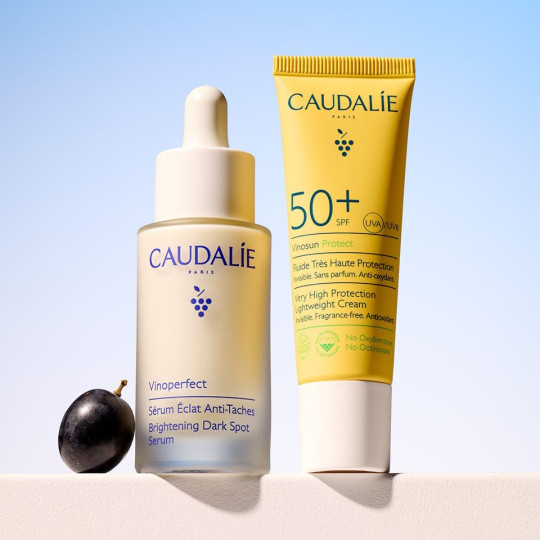 Caudalie Vinoperfect Coffret Sérum Eclat Anti-Taches + Vinosun Protect SPF50+ OFFERT Caudalie Vinoperfect Coffret Sérum Eclat Anti-Taches + Vinosun Protect SPF50+ OFFERT