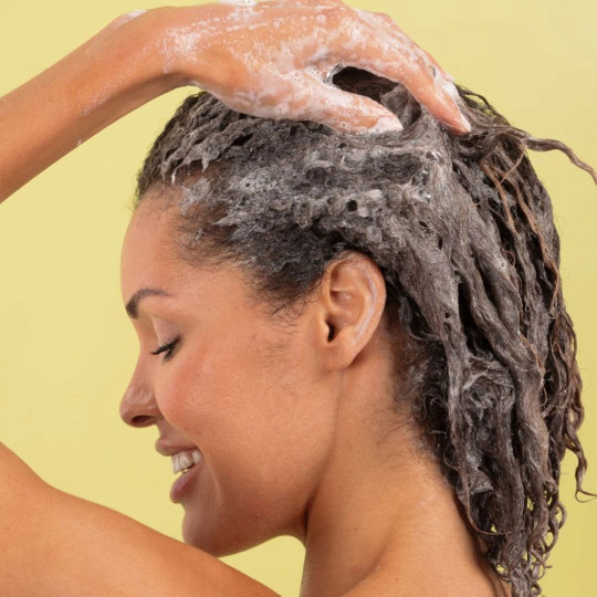 Unbottled Shampoing Tout Nu Cheveux Bouclés Unbottled Shampoing Tout Nu Cheveux Bouclés